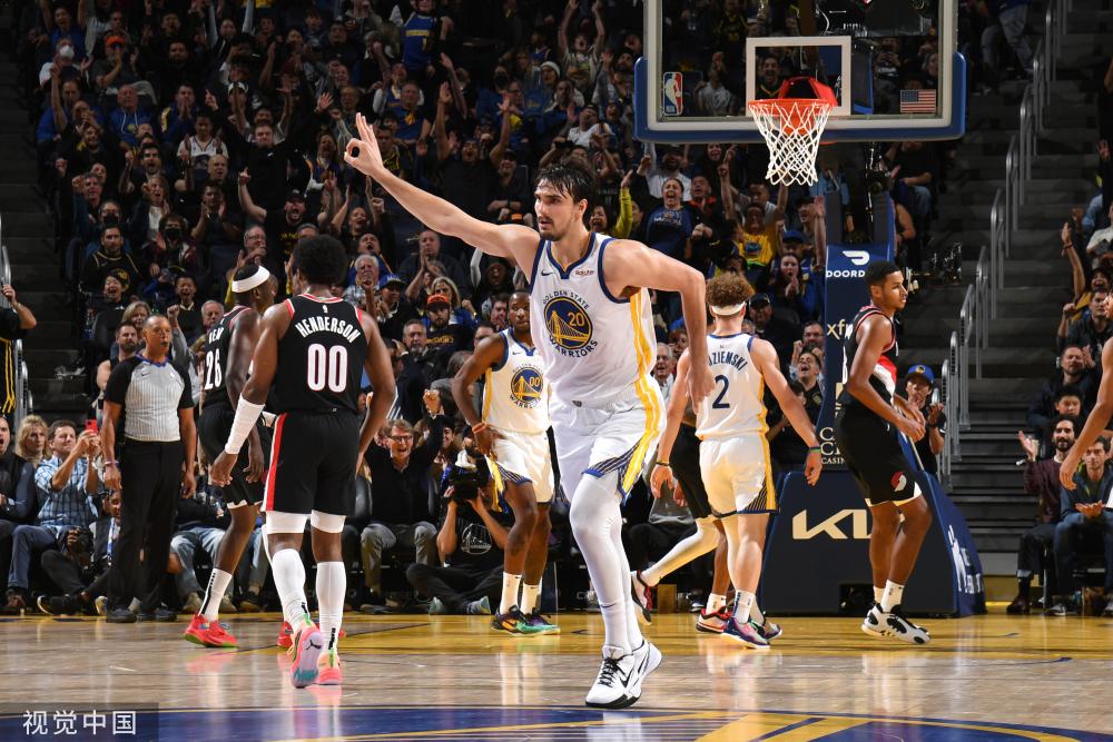 许多俱乐部 许多俱乐部