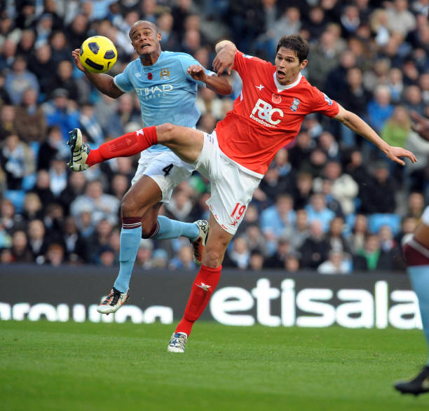 莫耶斯捂脸 莫耶斯捂脸