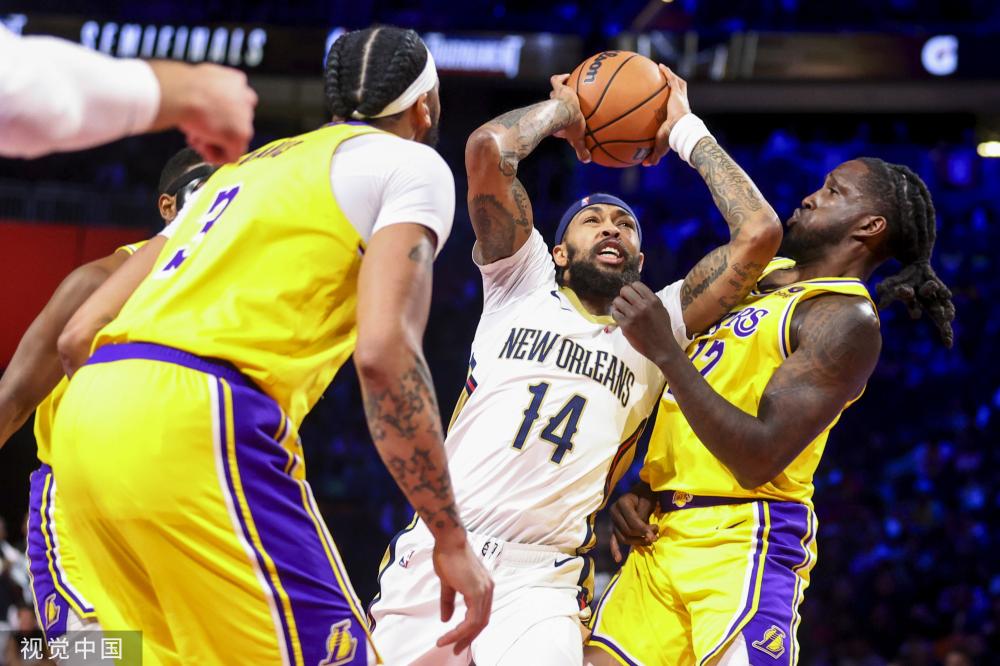 專業足球的 專業足球的