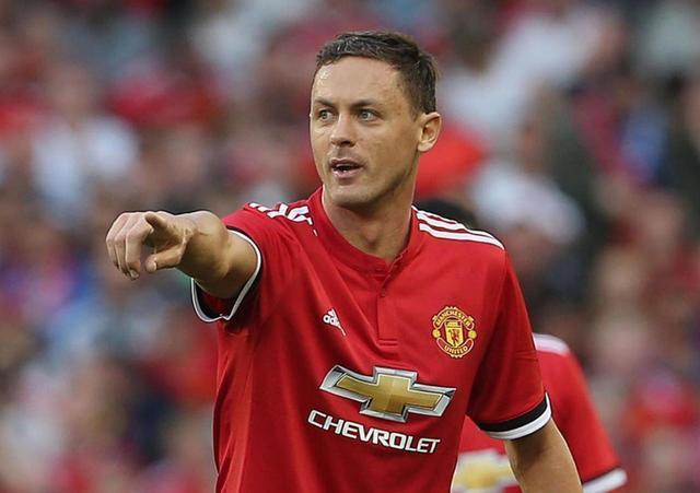 也给其他球 也给其他球